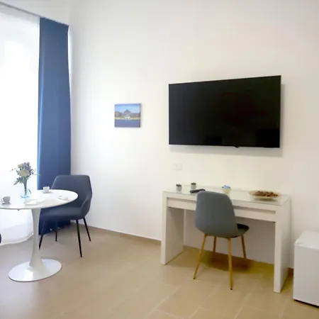 Dimora Aquila Habitación en casa particular