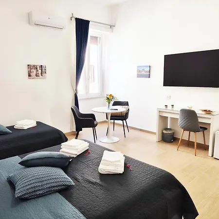 Pansiyon Dimora Aquila Napoli