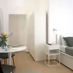 Séjour chez l'habitant Dimora Aquila *